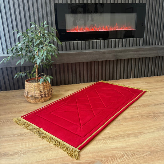 Antracit sedžada za namaz sa zlatnim detaljima

Zelena sedžada za molitvu sa geometrijskim uzorcima

Crvena luksuzna serdžade za klanjanje

Plava mekana serdžada za namaz

Bež sedžada za molitvu sa tradicionalnim motivima

Serdžade za namaz, izrađena u Bosni i Hercegovina

 serdžada za klanjanje sa dekorativnim detaljima

Sedžade za molitvu, pogodna za kućnu upotrebu

Siva luksuzna sedzade za namaz sa elegantnim dezenom